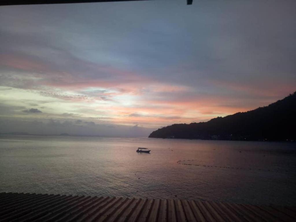 Beach Box Perhentian Kampong Pasir Hantu Ngoại thất bức ảnh